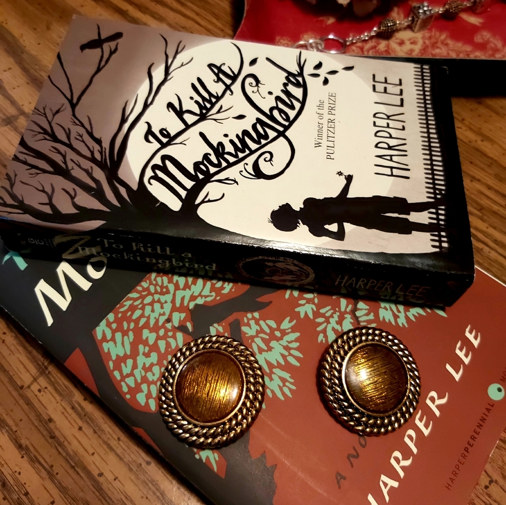 Vintage Clip On Earrings